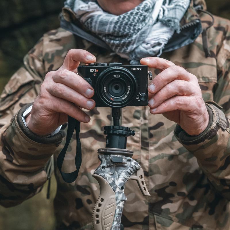 Light optics adapter