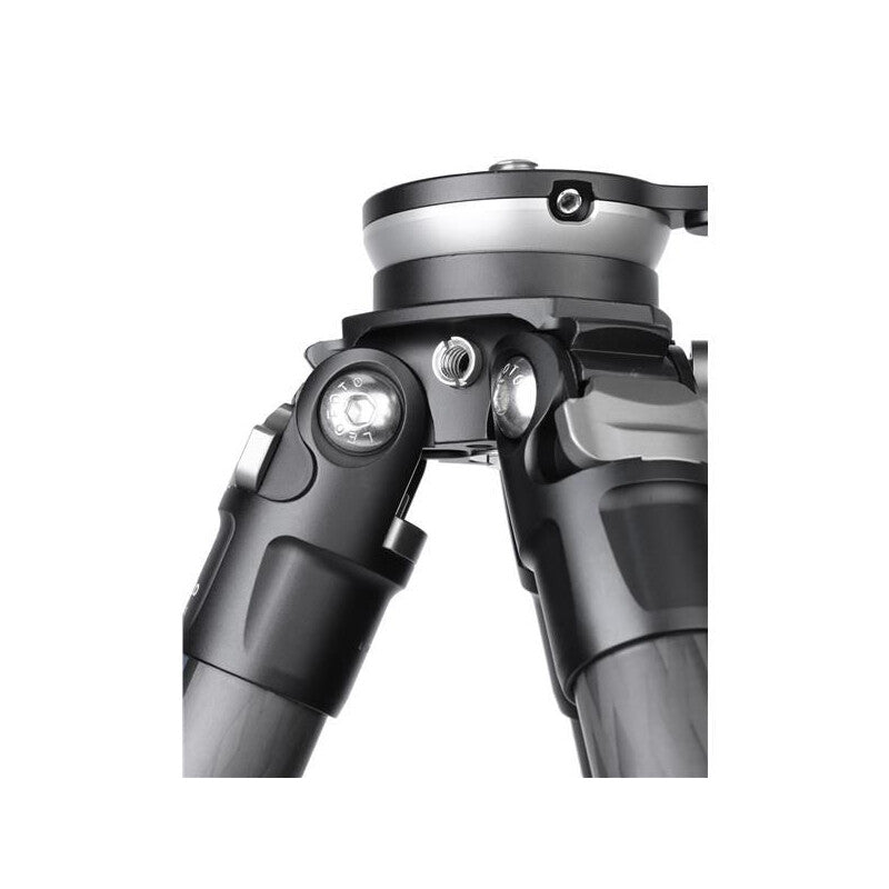 Leofoto Ranger LS-284CEX carbon tripod, close-up of leg joint and locks near the tripod head.