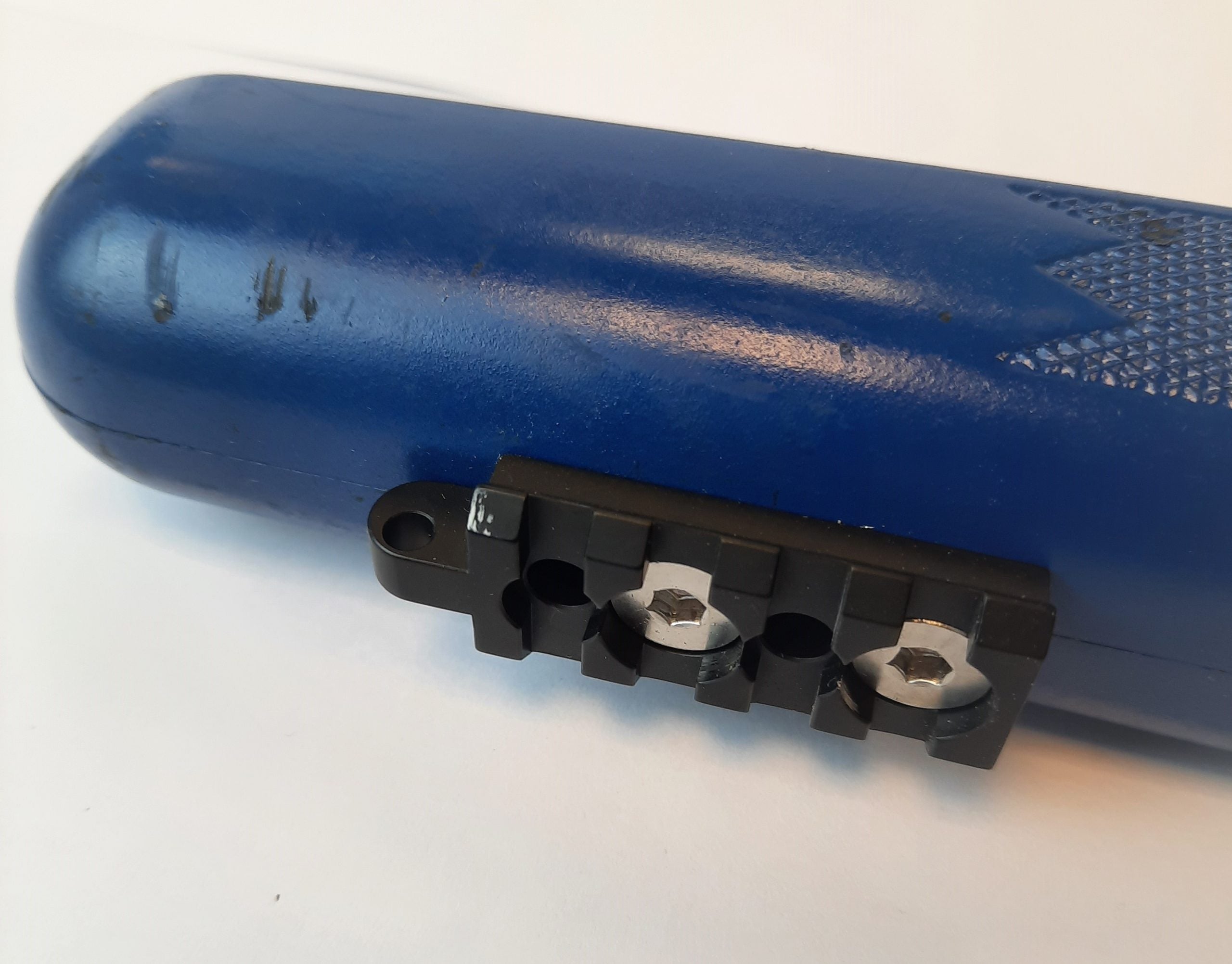 Мікрорейка для стропи